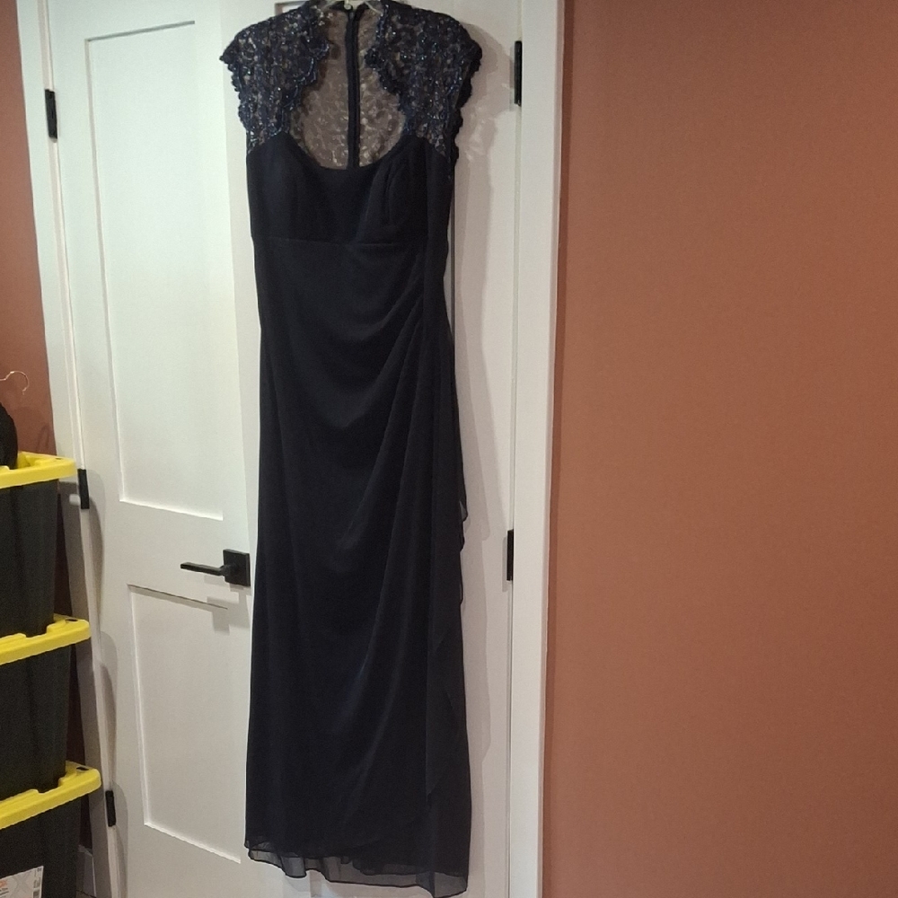 Elegant Navy Evening Gown Size 14